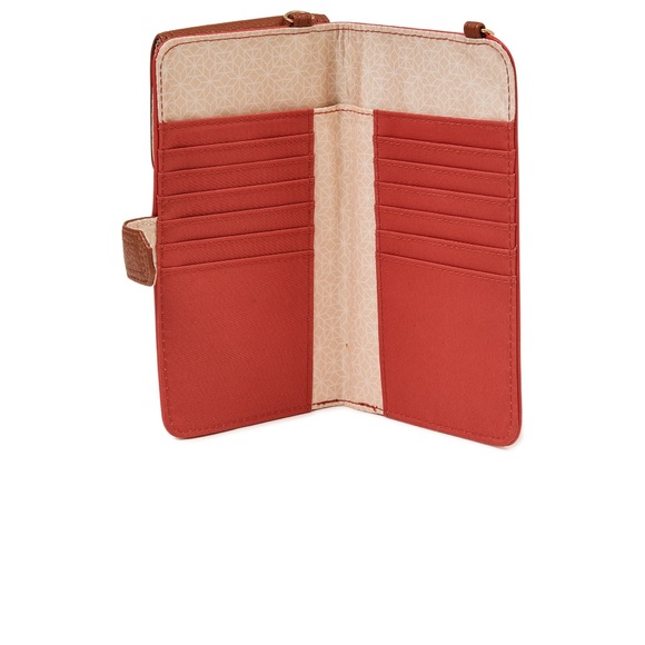 Time and Tru Phone case and wallet. Crossbody over the shoulder great for vacay. - Picture 4 of 4